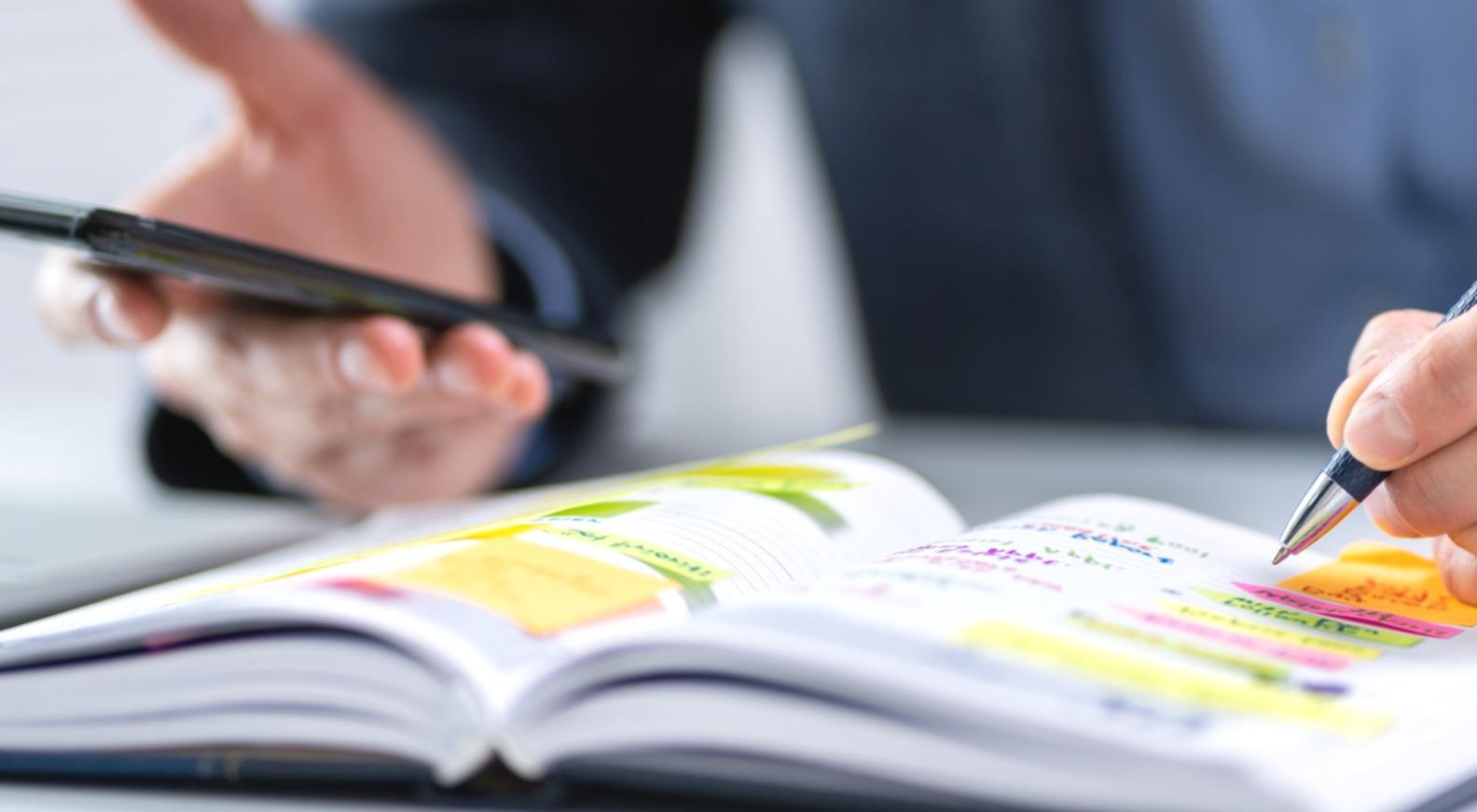 Environnement de travail avec outils d'analyse SEO